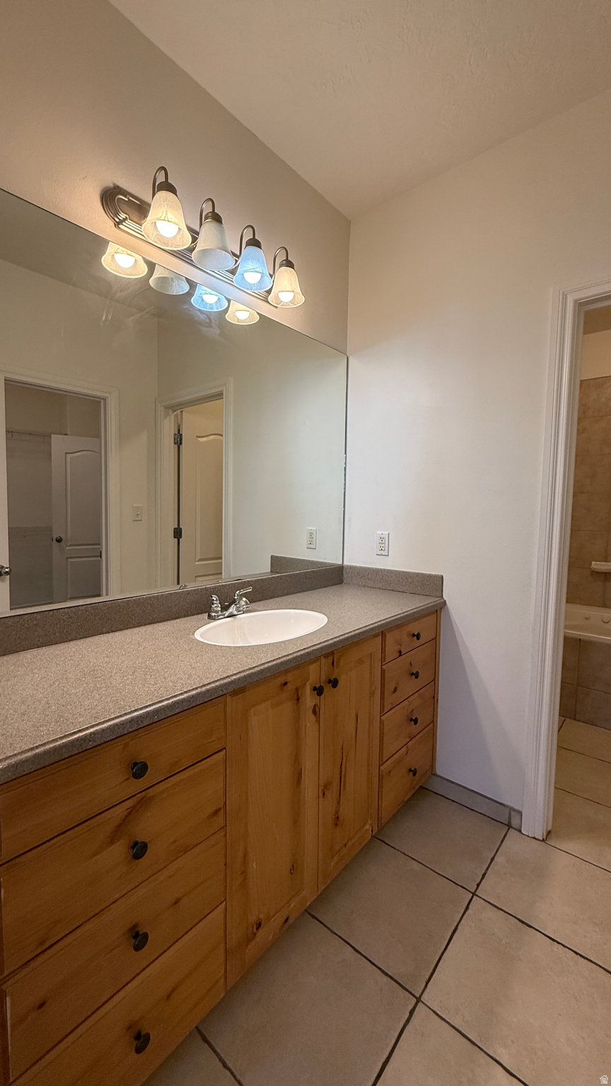 SOMERSET VILLAGE - Residential