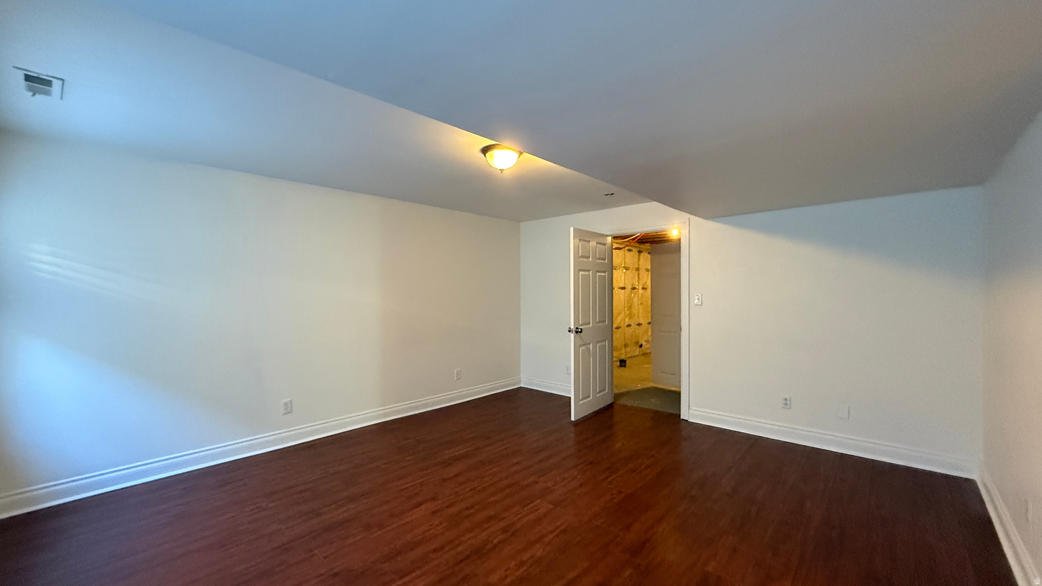 SOMERSET VILLAGE - Residential