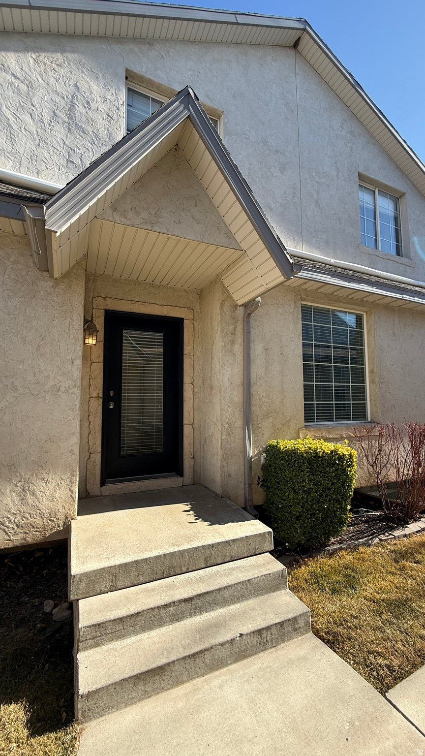 SOMERSET VILLAGE - Residential