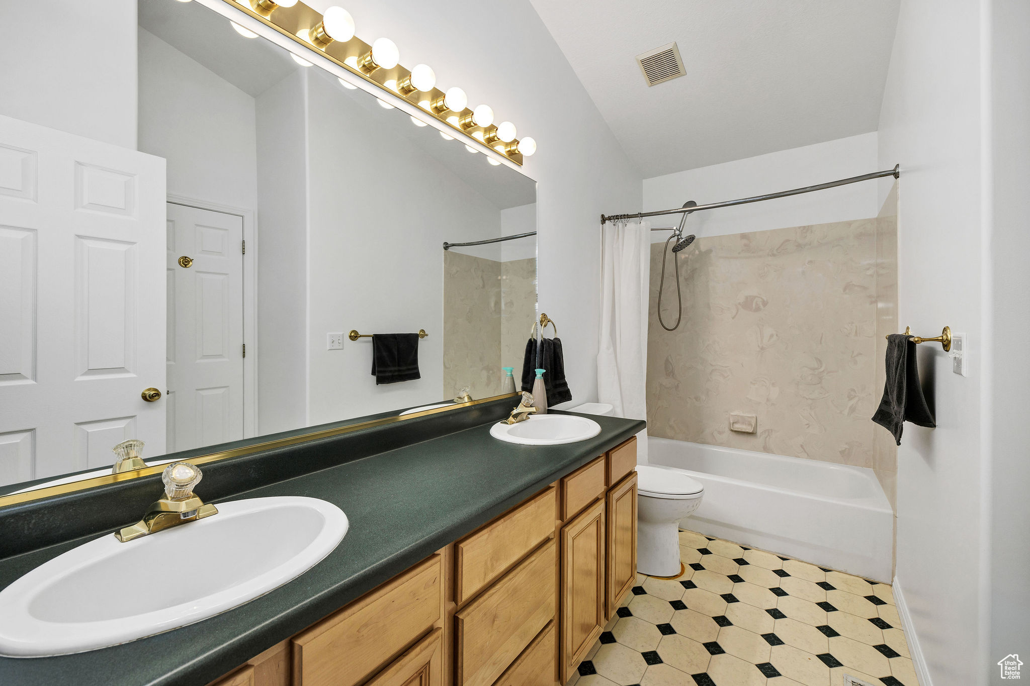 ELKHORN ESTATES PHASE 3 - Residential