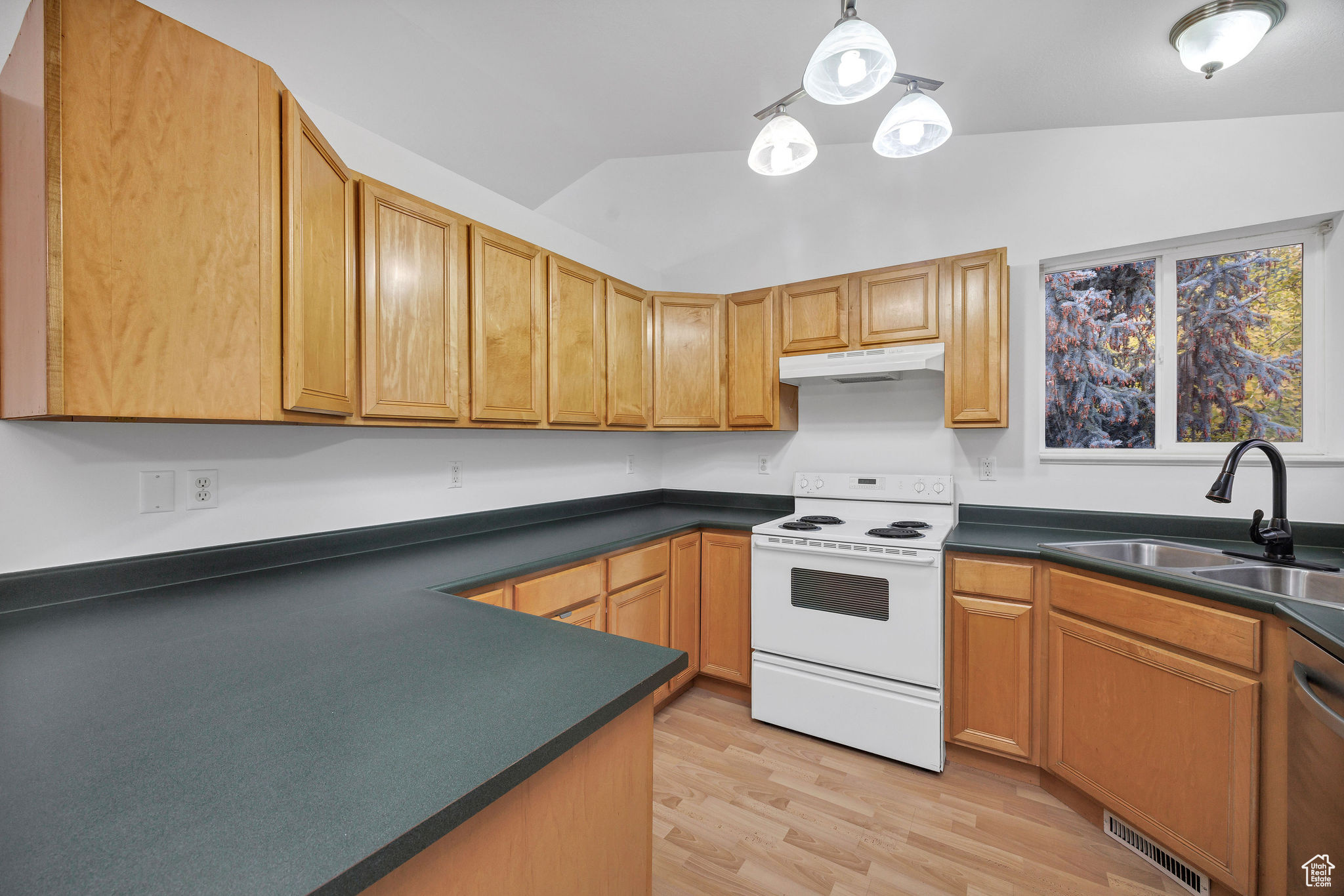 ELKHORN ESTATES PHASE 3 - Residential