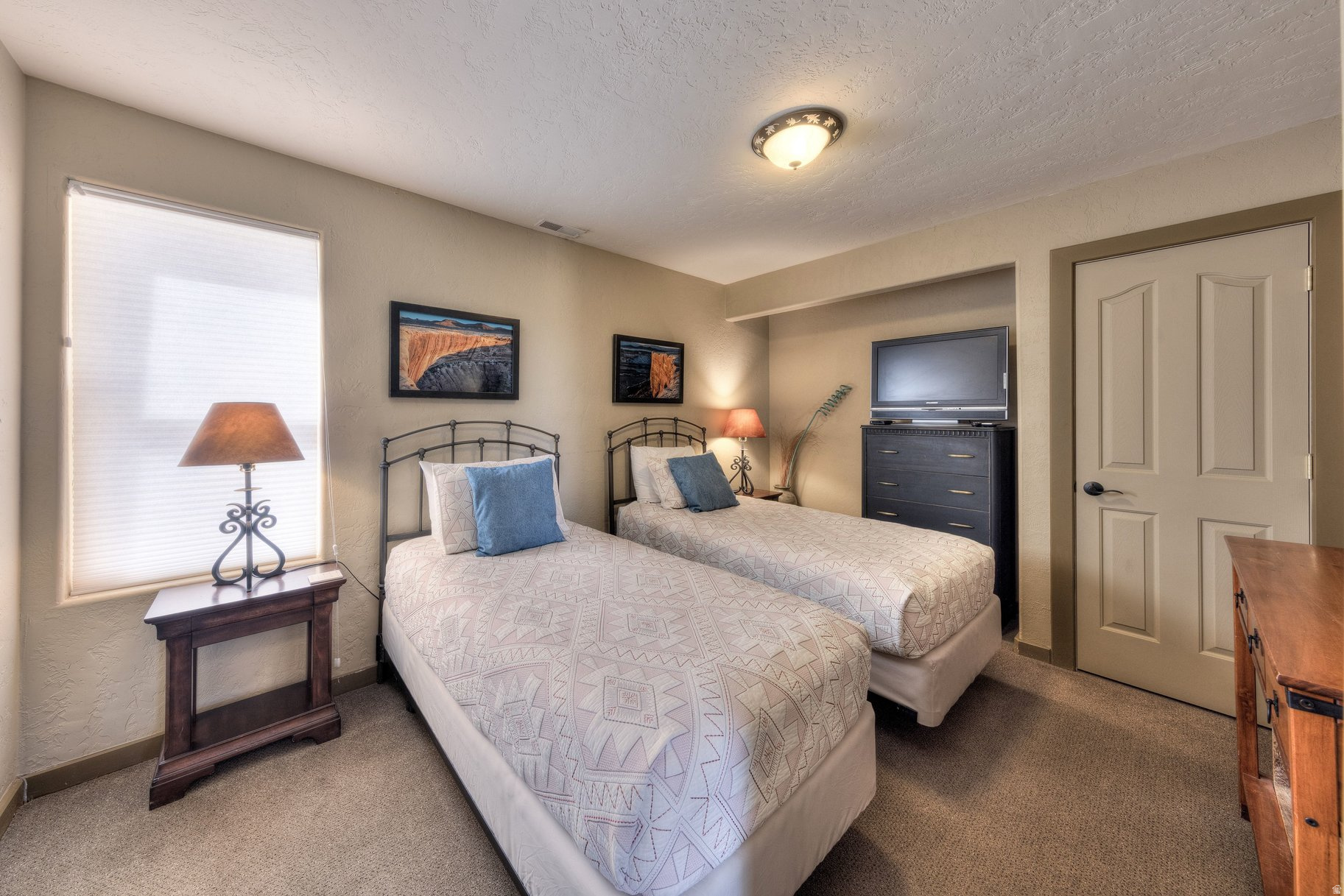 RIM VILLAGE - Residential