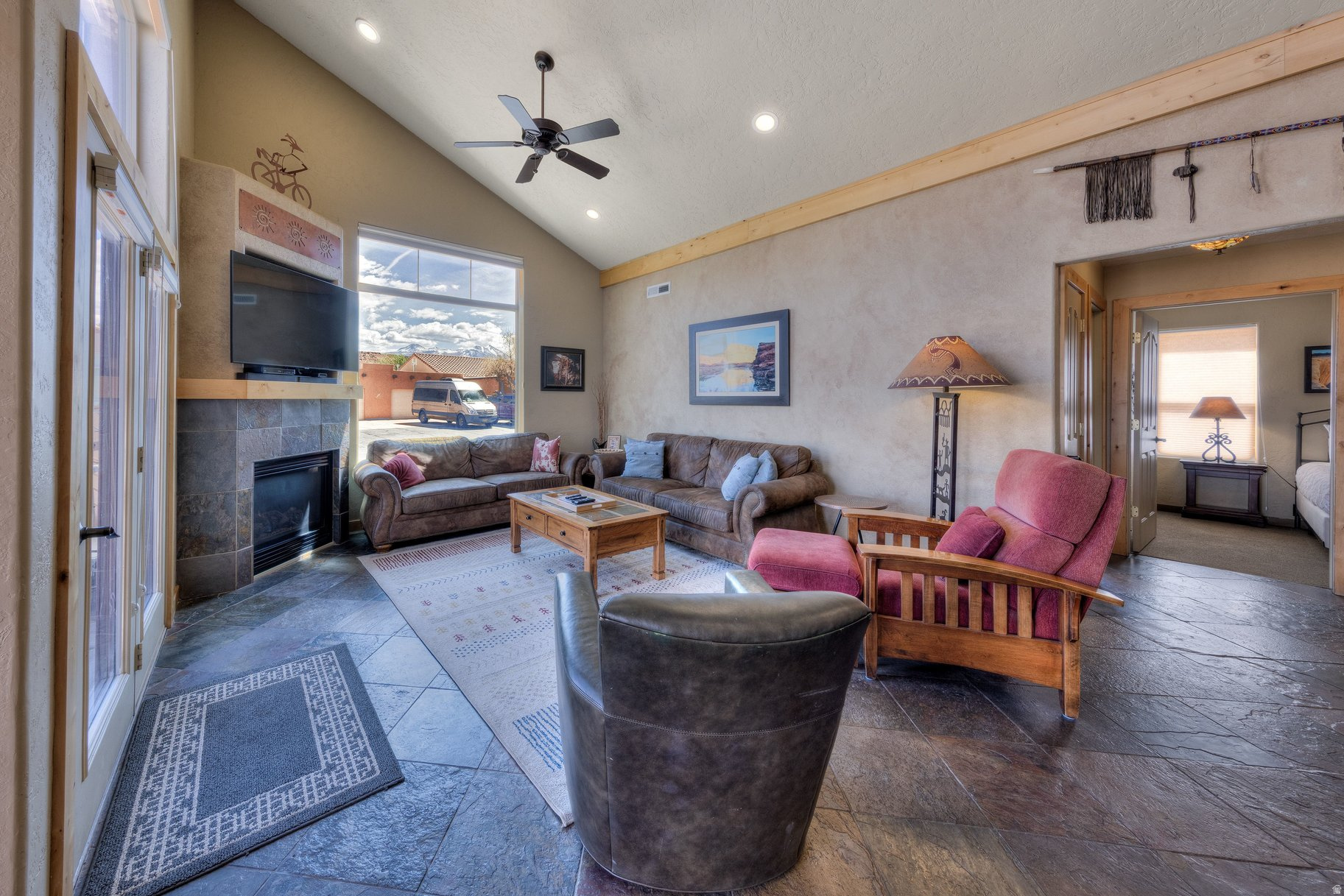 RIM VILLAGE - Residential