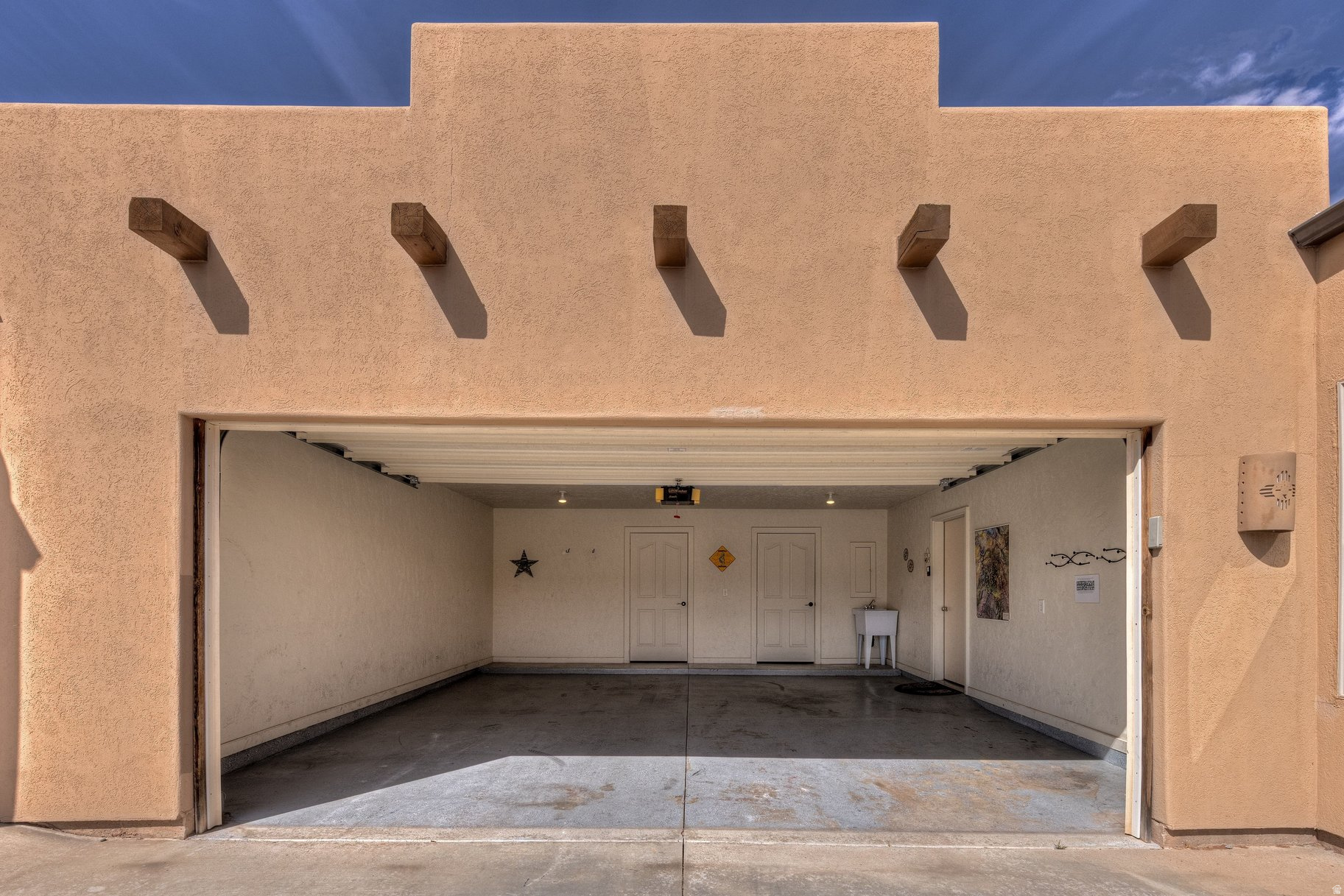 RIM VILLAGE - Residential