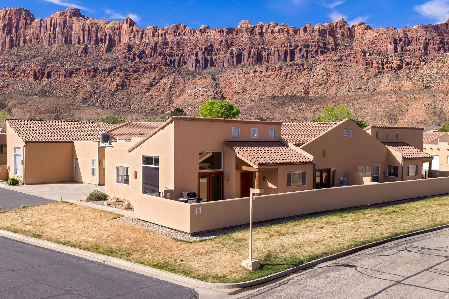 RIM VILLAGE - Residential