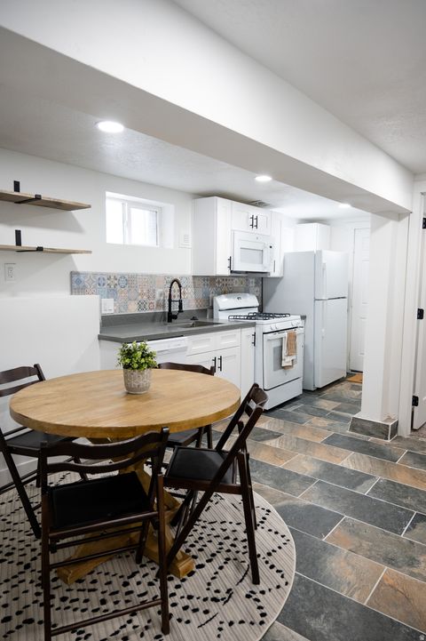 Tiny photo for 713 E KENSINGTON AVE S, Salt Lake City, UT 84105 (MLS # 2134933)