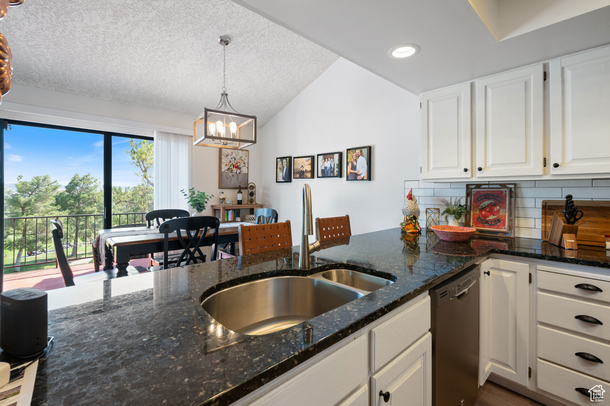 TONAQUINT INDIAN HILLS - Residential