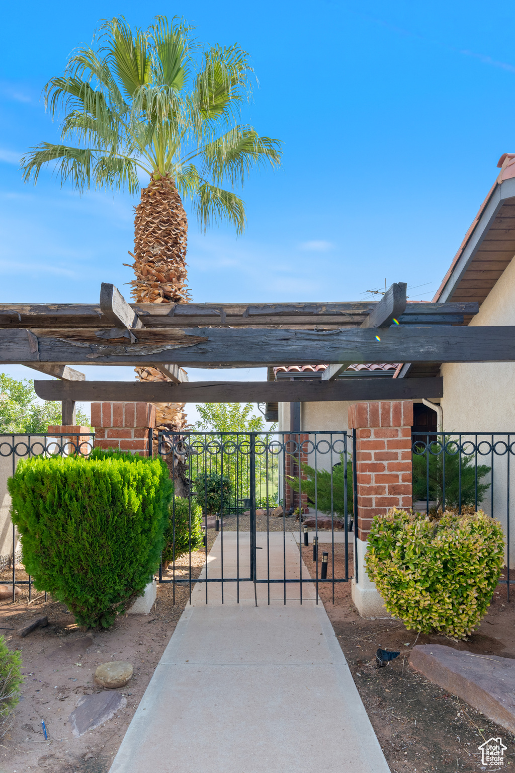 TONAQUINT INDIAN HILLS - Residential