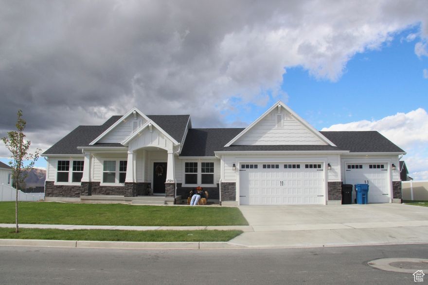 Contact agent for more details. Buyer/Buyer's agent to verify information.