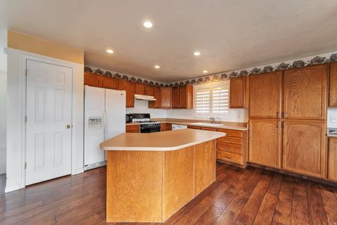 Tiny photo for 2587 W 1540 N, Lehi, UT 84043 (MLS # 2125999)