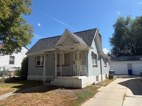 Photo of 2523 S 600 E, Salt Lake City, UT 84106 (MLS # 2180753)