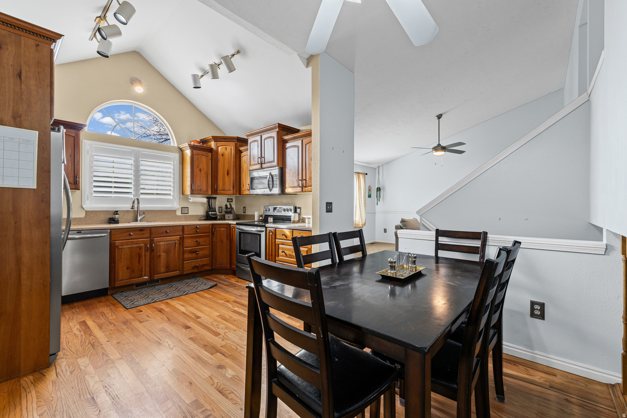 ARLINGTON PARK - Residential