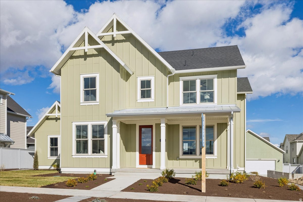 DAYBREAK - Residential