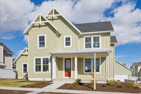 Photo of 6812 W NAMASTE DR #286, South Jordan, UT 84009 (MLS # 2130344)