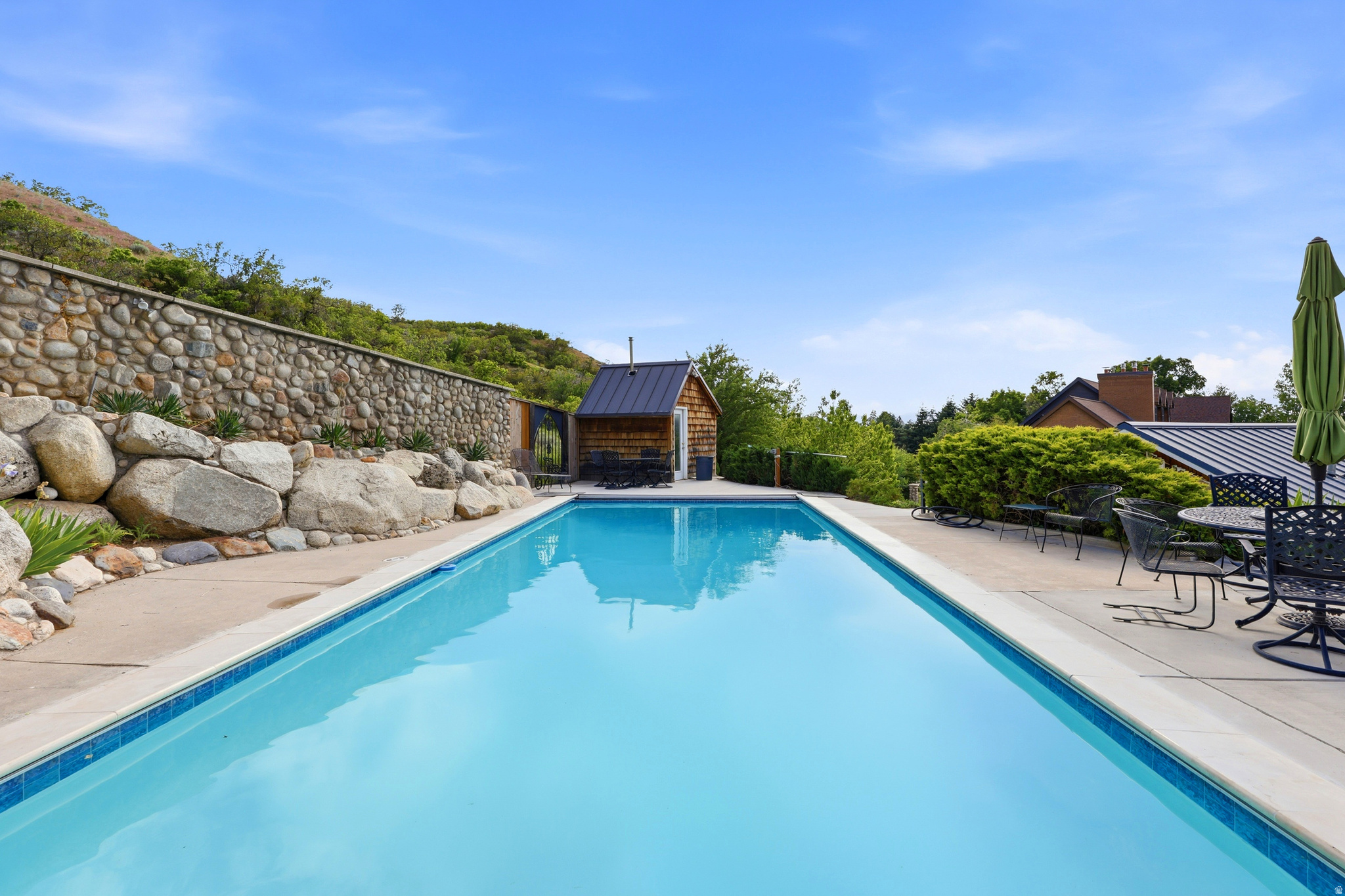 PROSPECTOR HILL - Residential