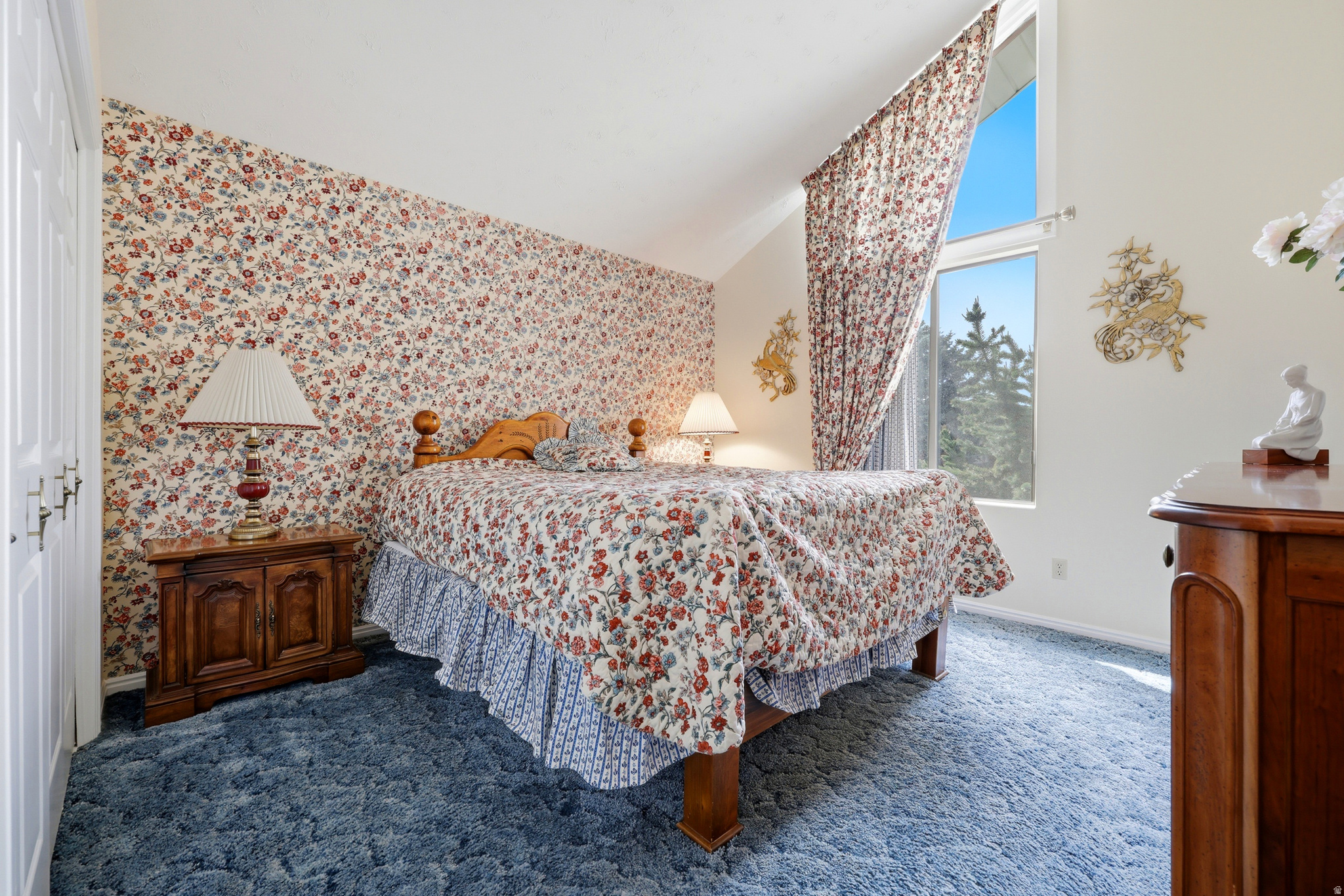 PROSPECTOR HILL - Residential