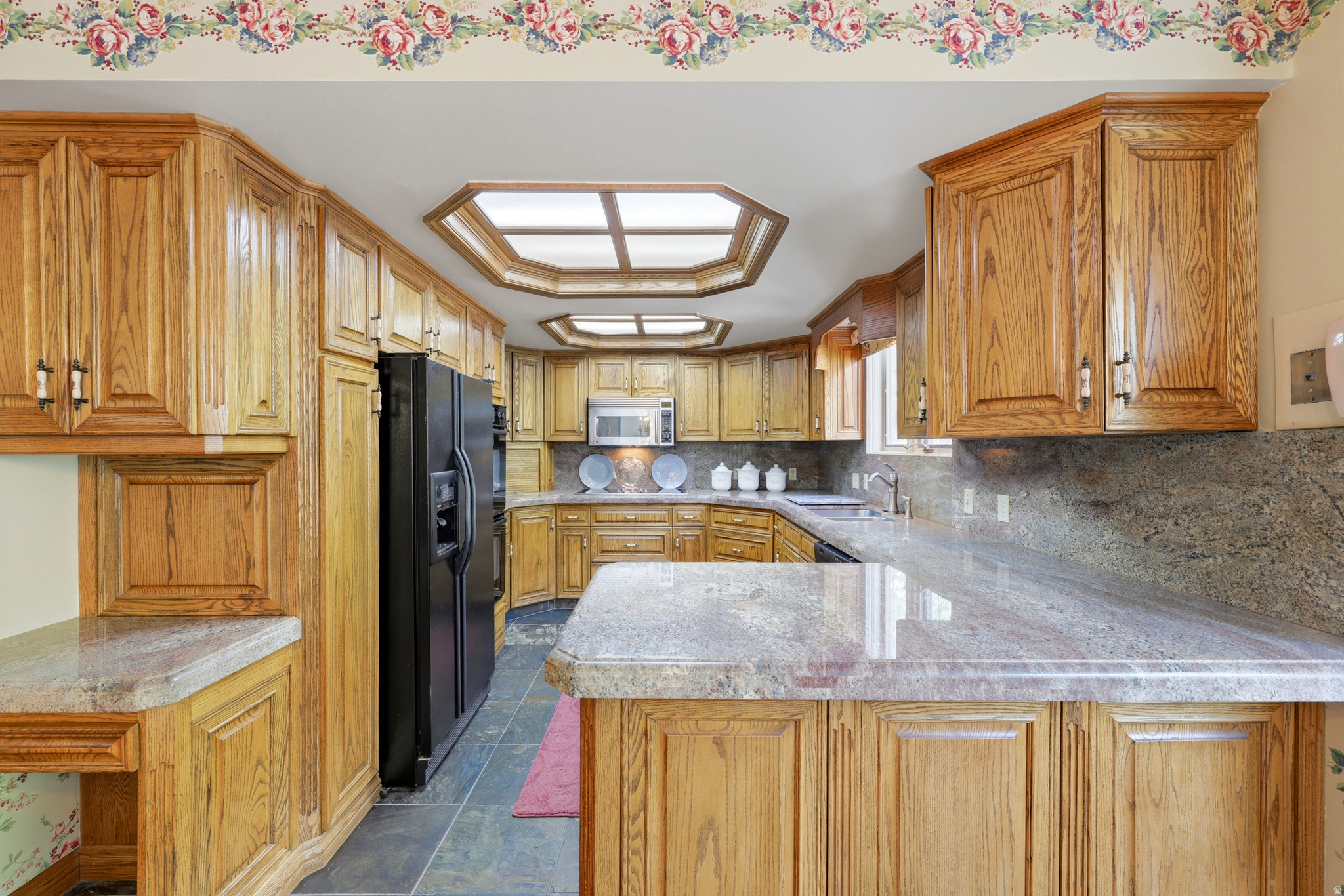 PROSPECTOR HILL - Residential