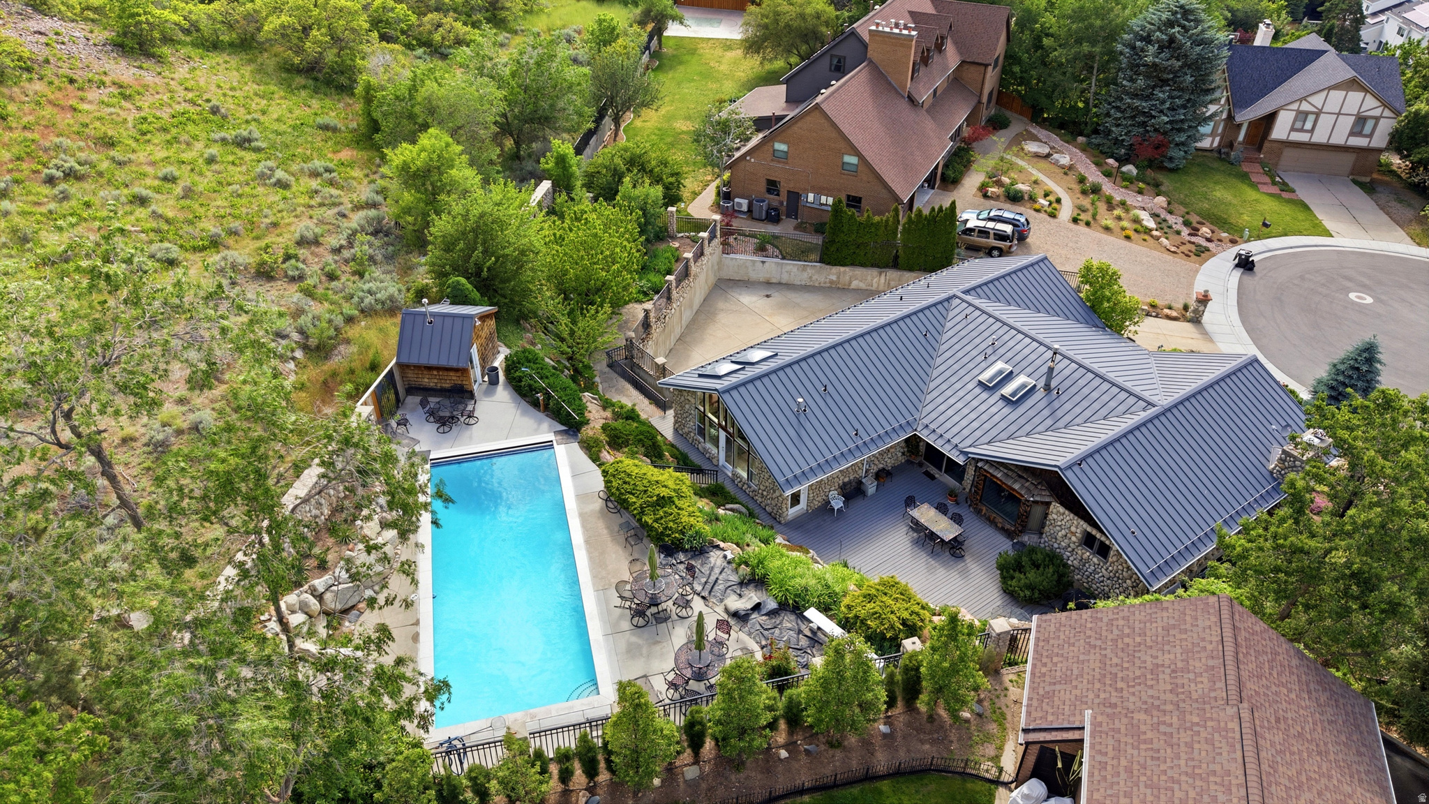 PROSPECTOR HILL - Residential