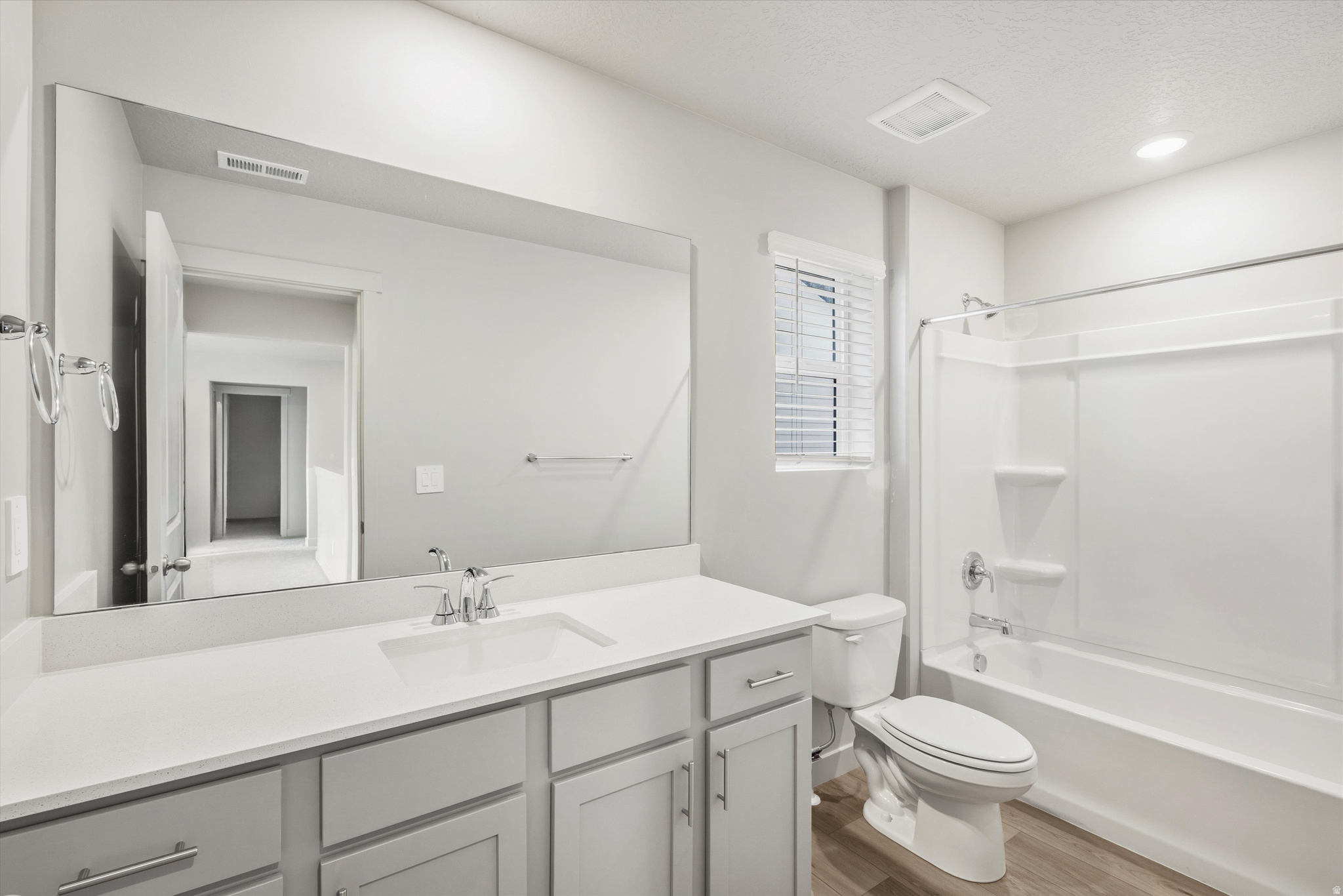 STRATTON ACRES - Residential