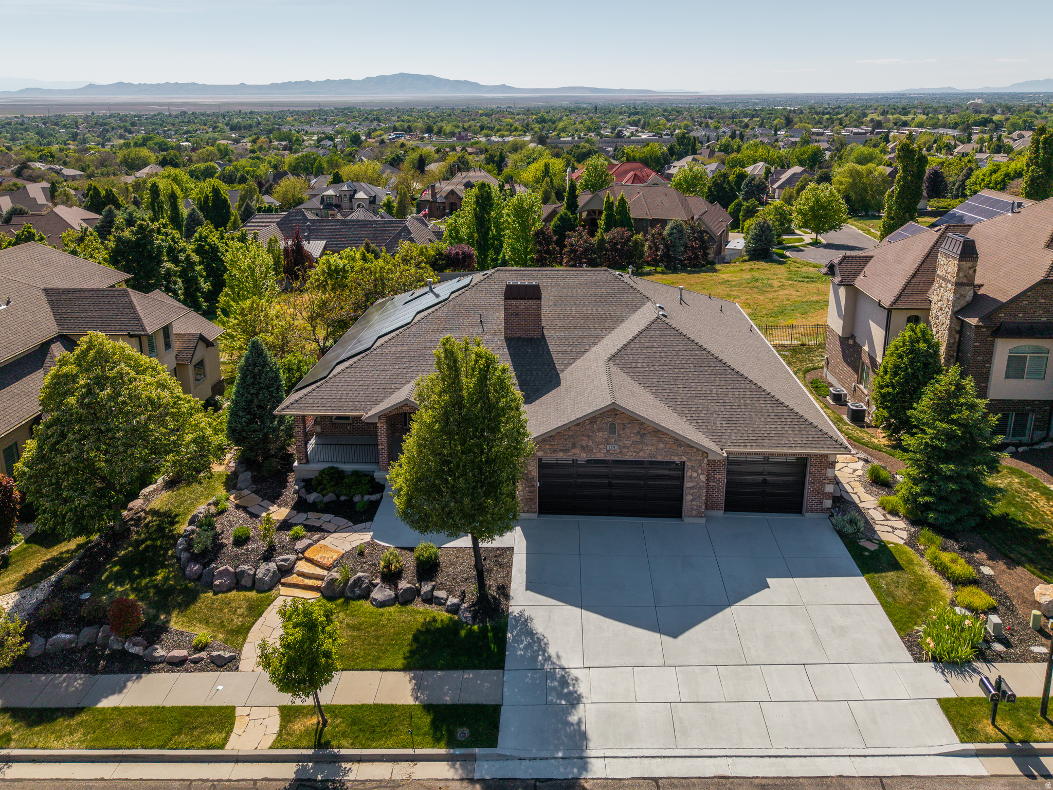 HIDDEN SPRINGS - Residential