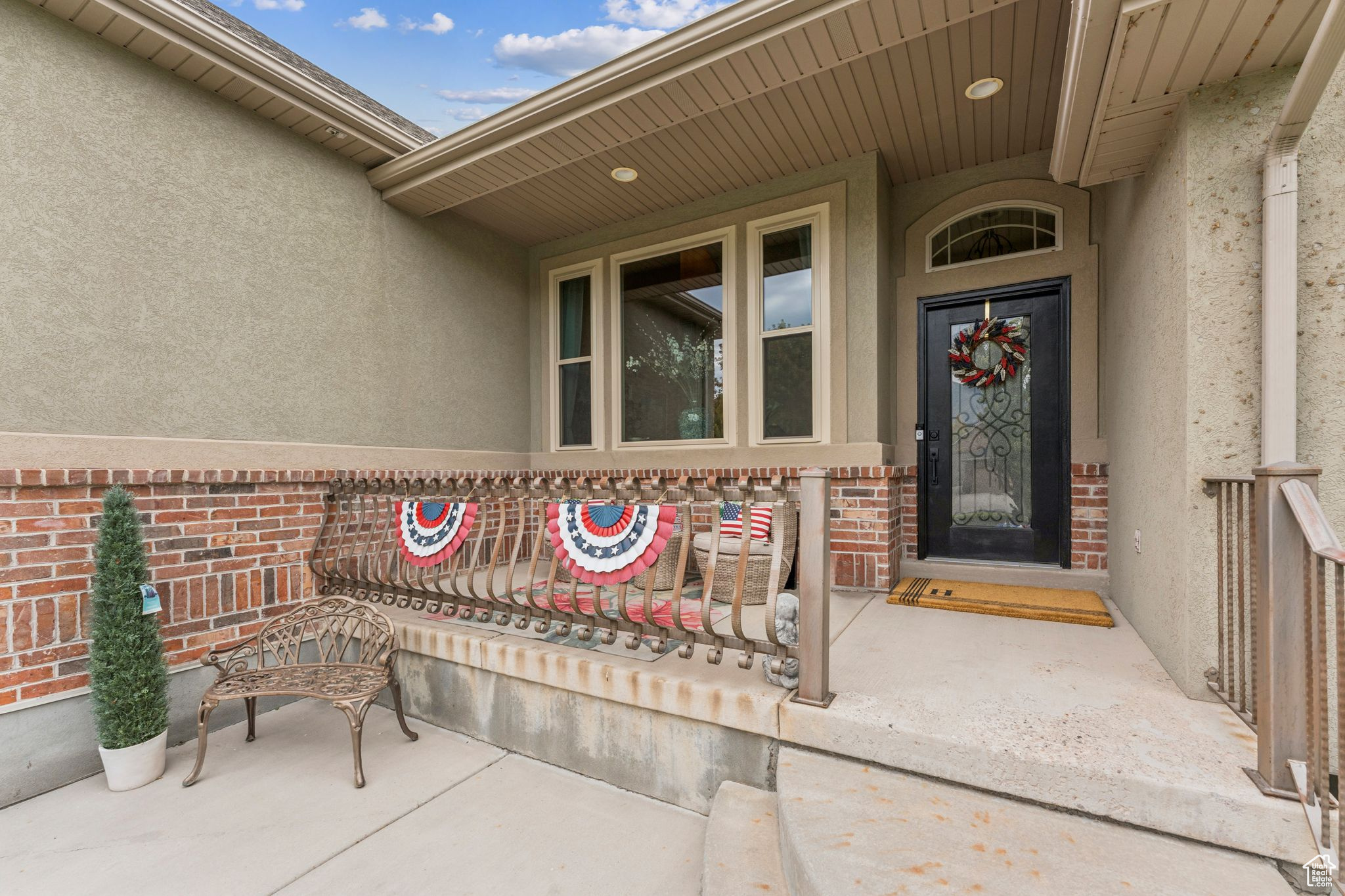 PONDEROSA ESTATES - Residential