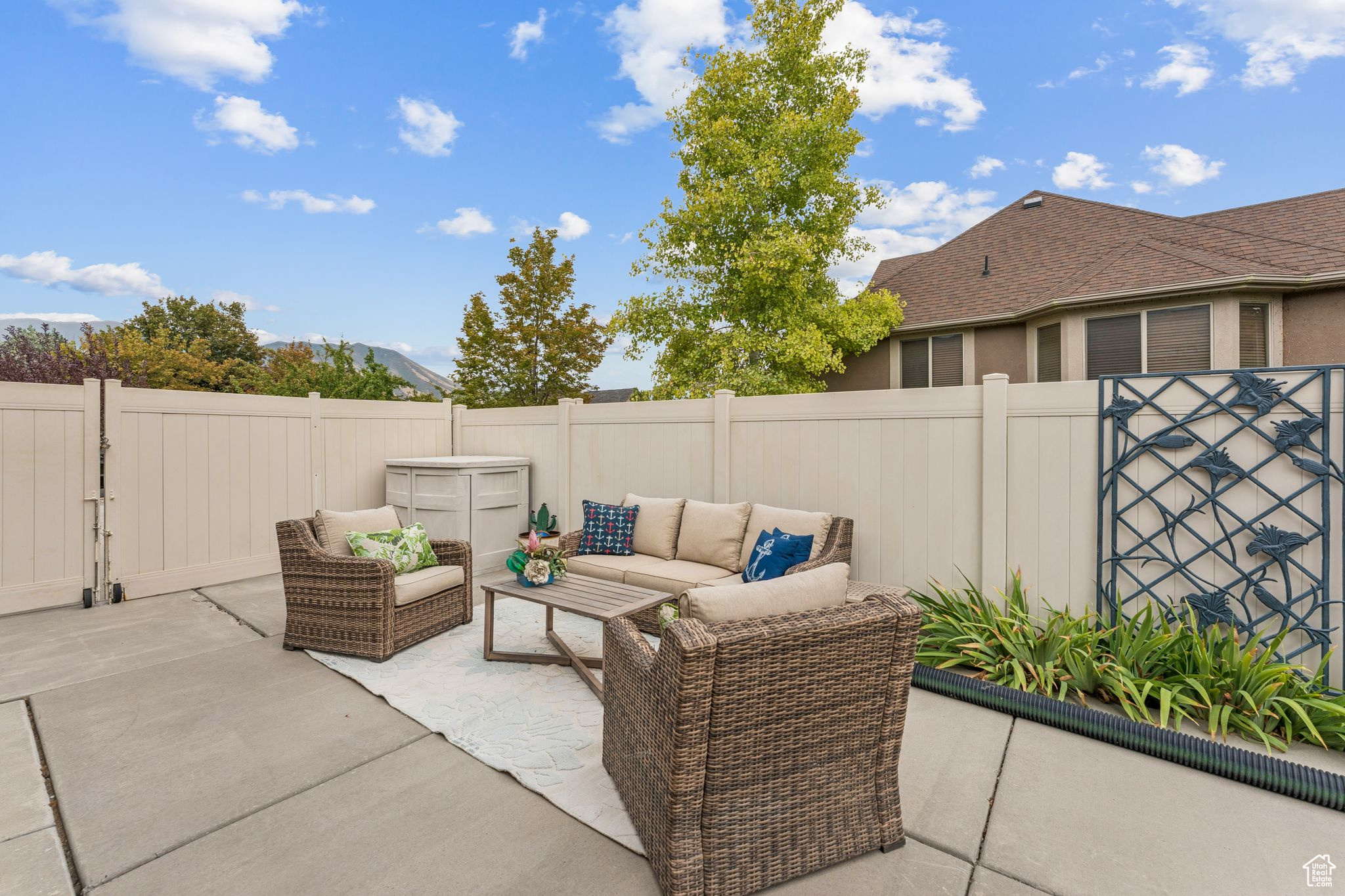 PONDEROSA ESTATES - Residential