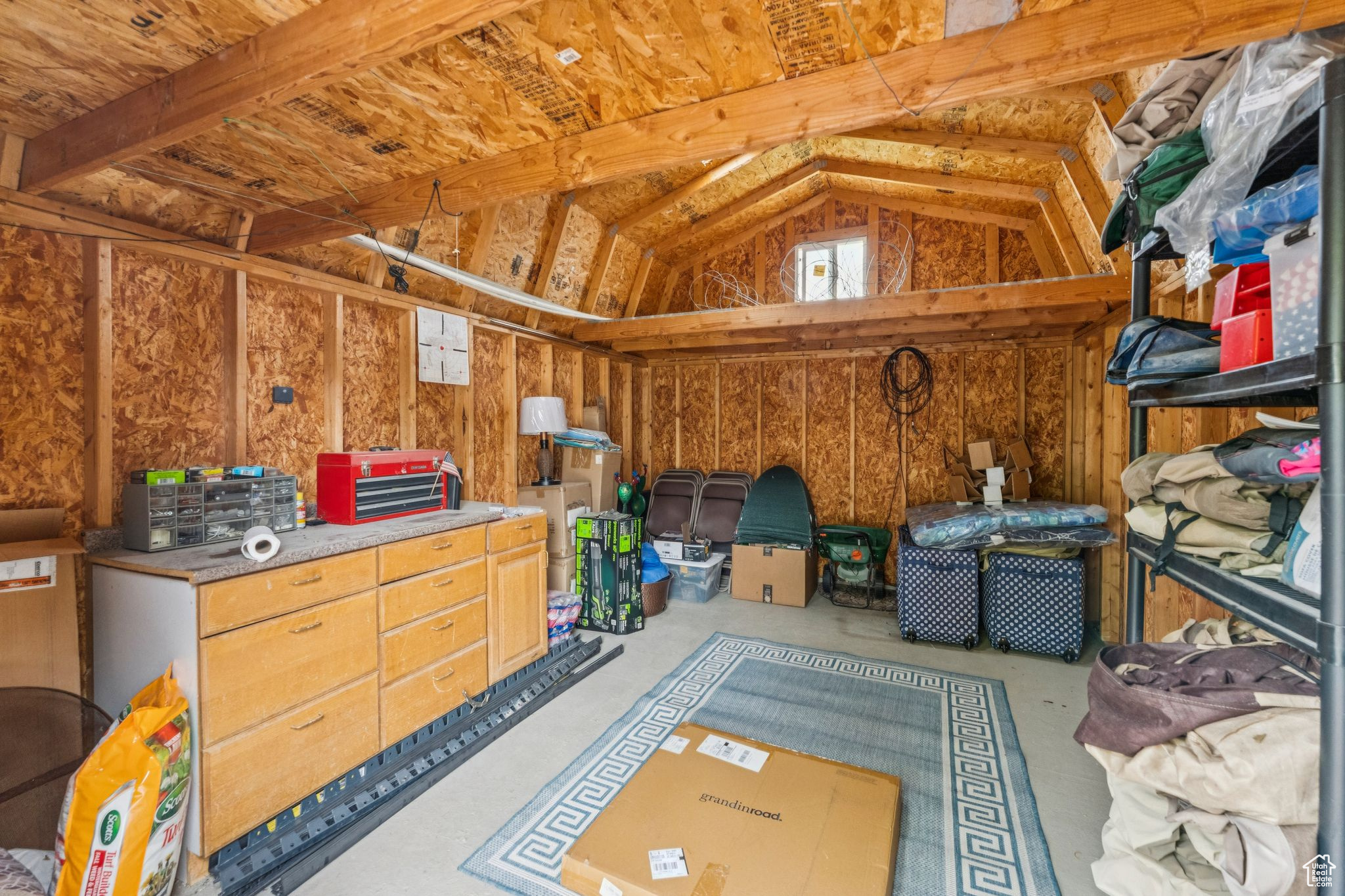 PONDEROSA ESTATES - Residential