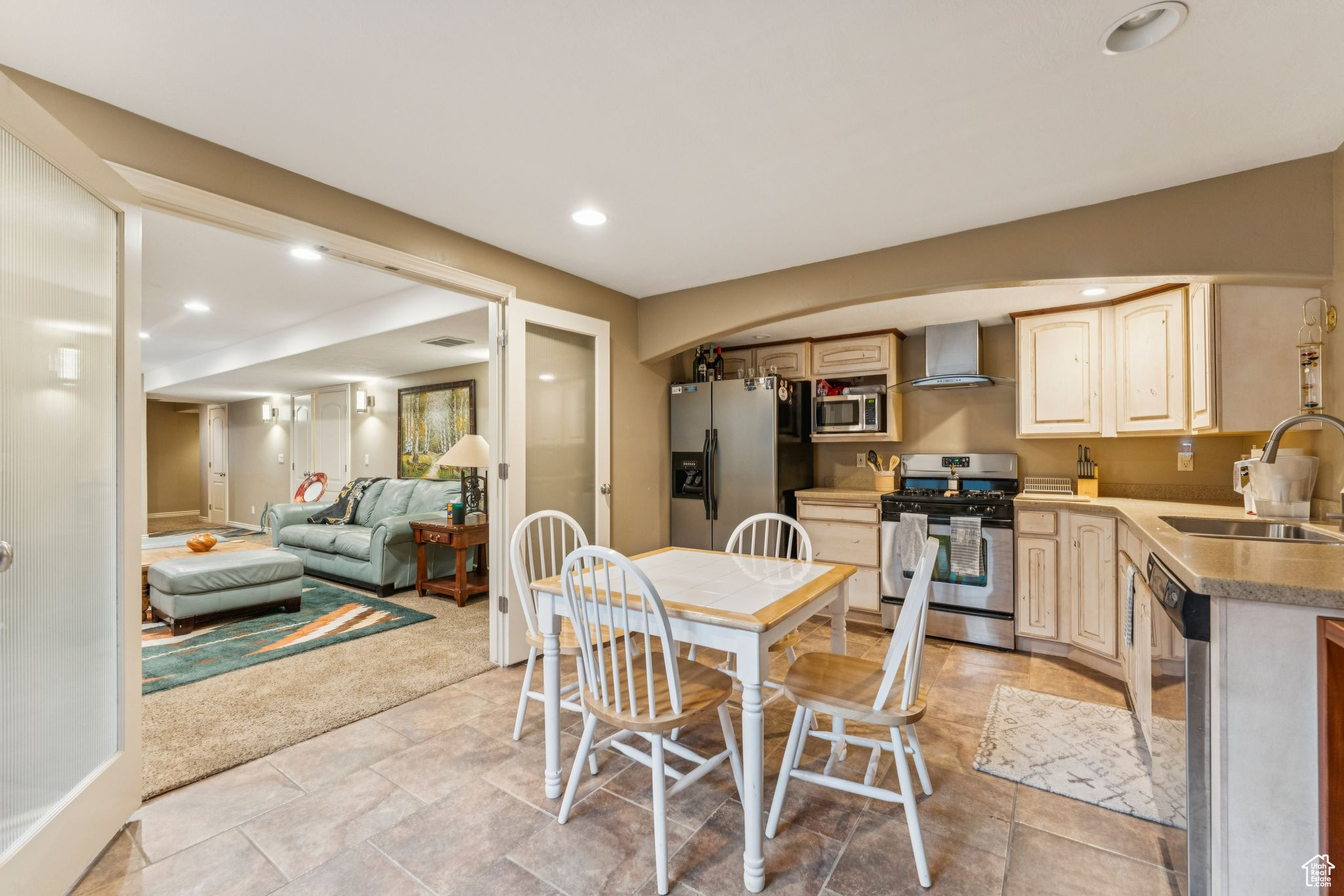 PONDEROSA ESTATES - Residential