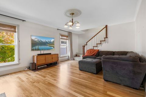 Tiny photo for 140 E 650 N, Bountiful, UT 84010 (MLS # 2121110)