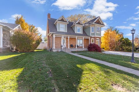 Tiny photo for 140 E 650 N, Bountiful, UT 84010 (MLS # 2121110)