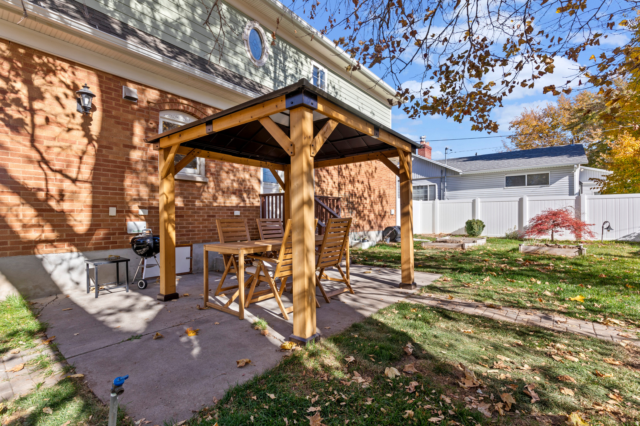 CHERRY PARK - Residential