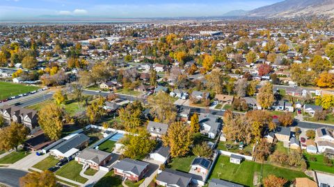 Tiny photo for 140 E 650 N, Bountiful, UT 84010 (MLS # 2121110)