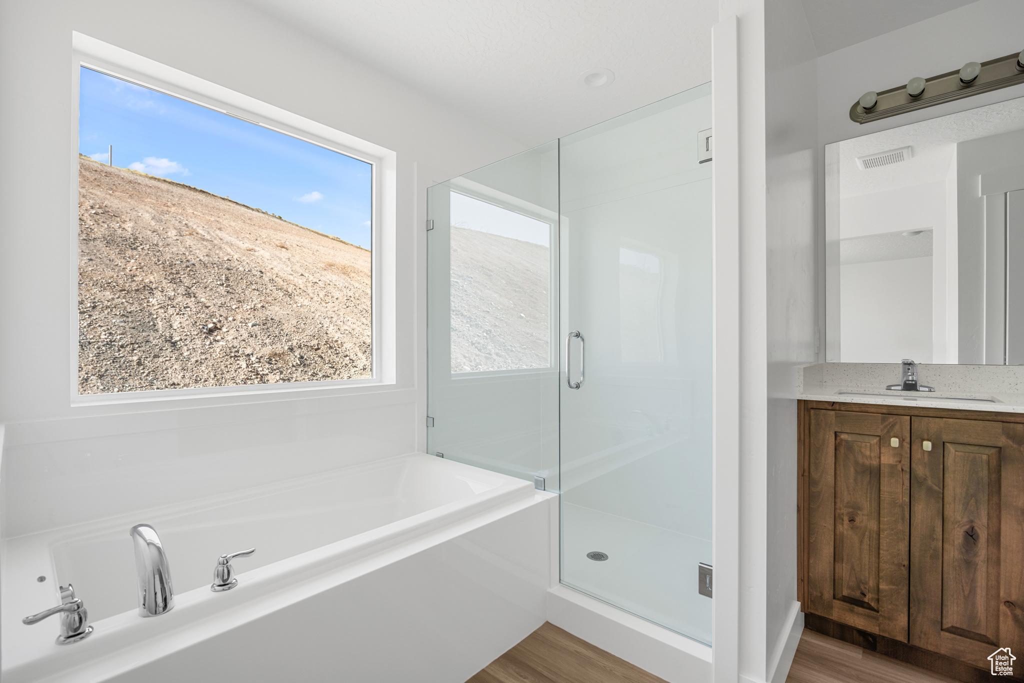 THE MELLOR AT SPANISH FORK - Residential