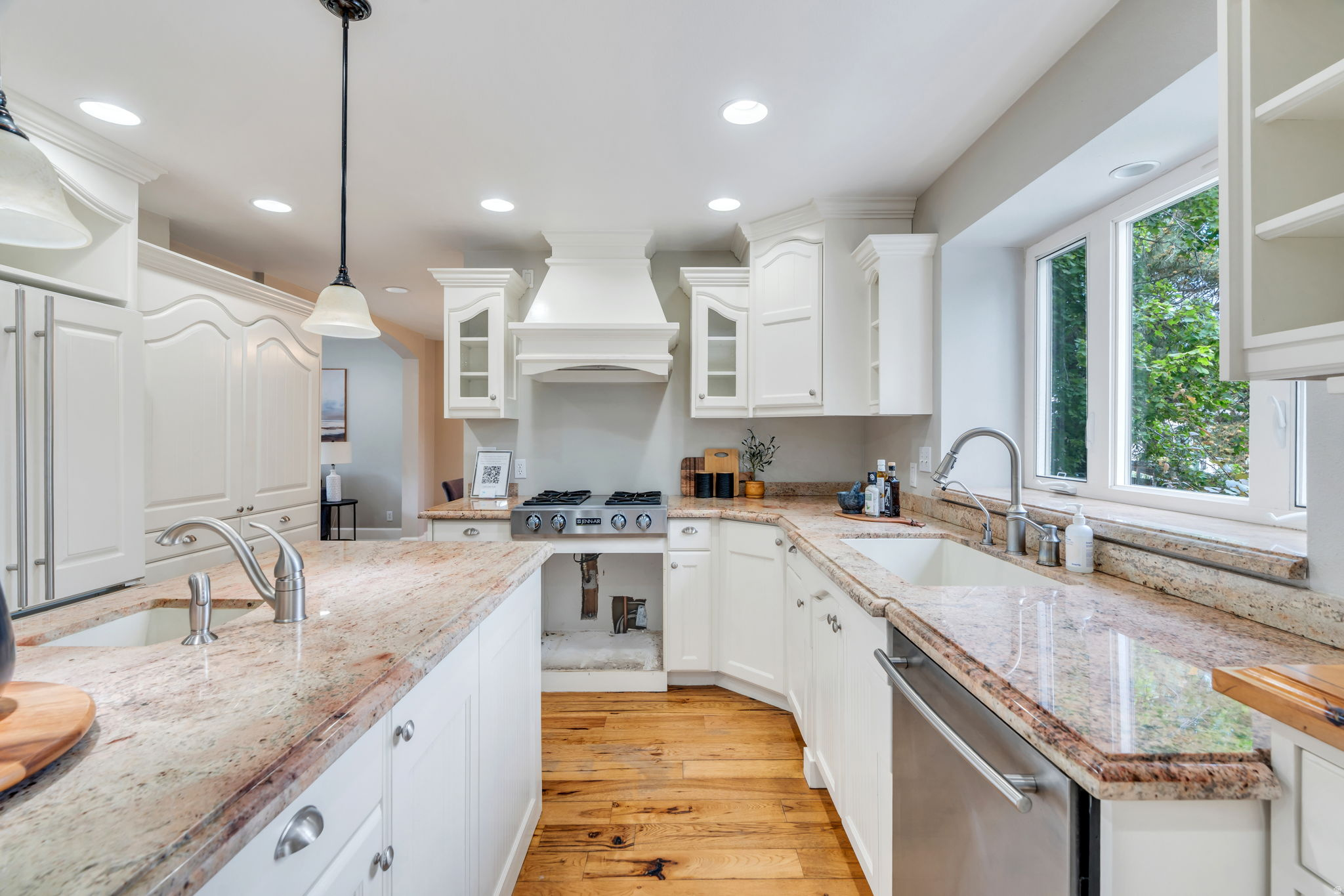 HERITAGE ESTATES - Residential