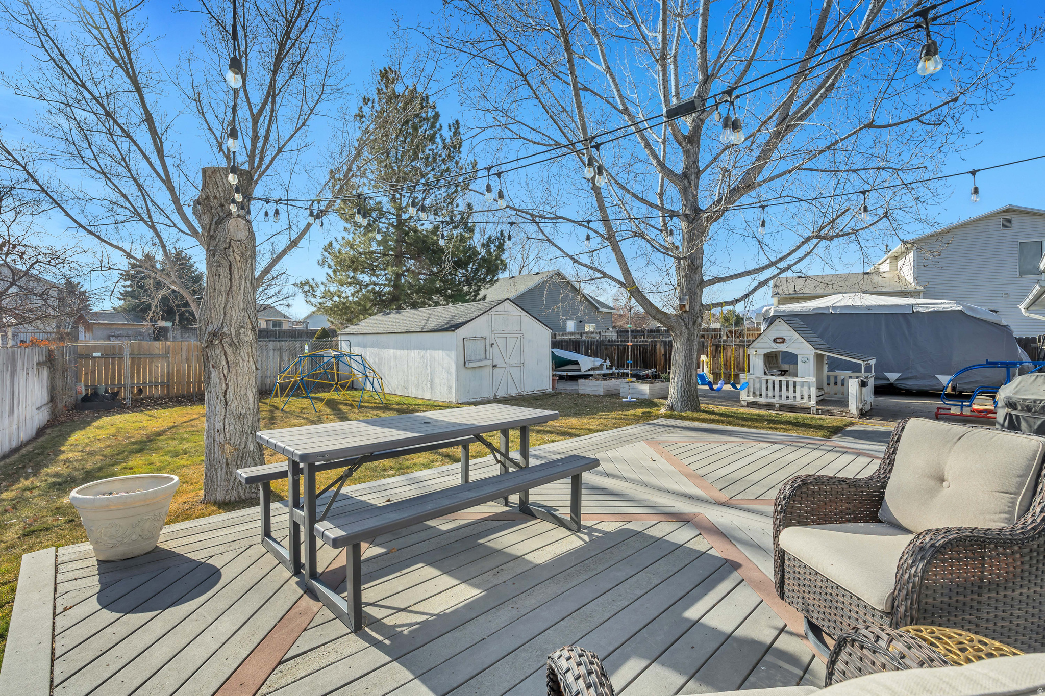 SUNTREE MEADOWS - Residential