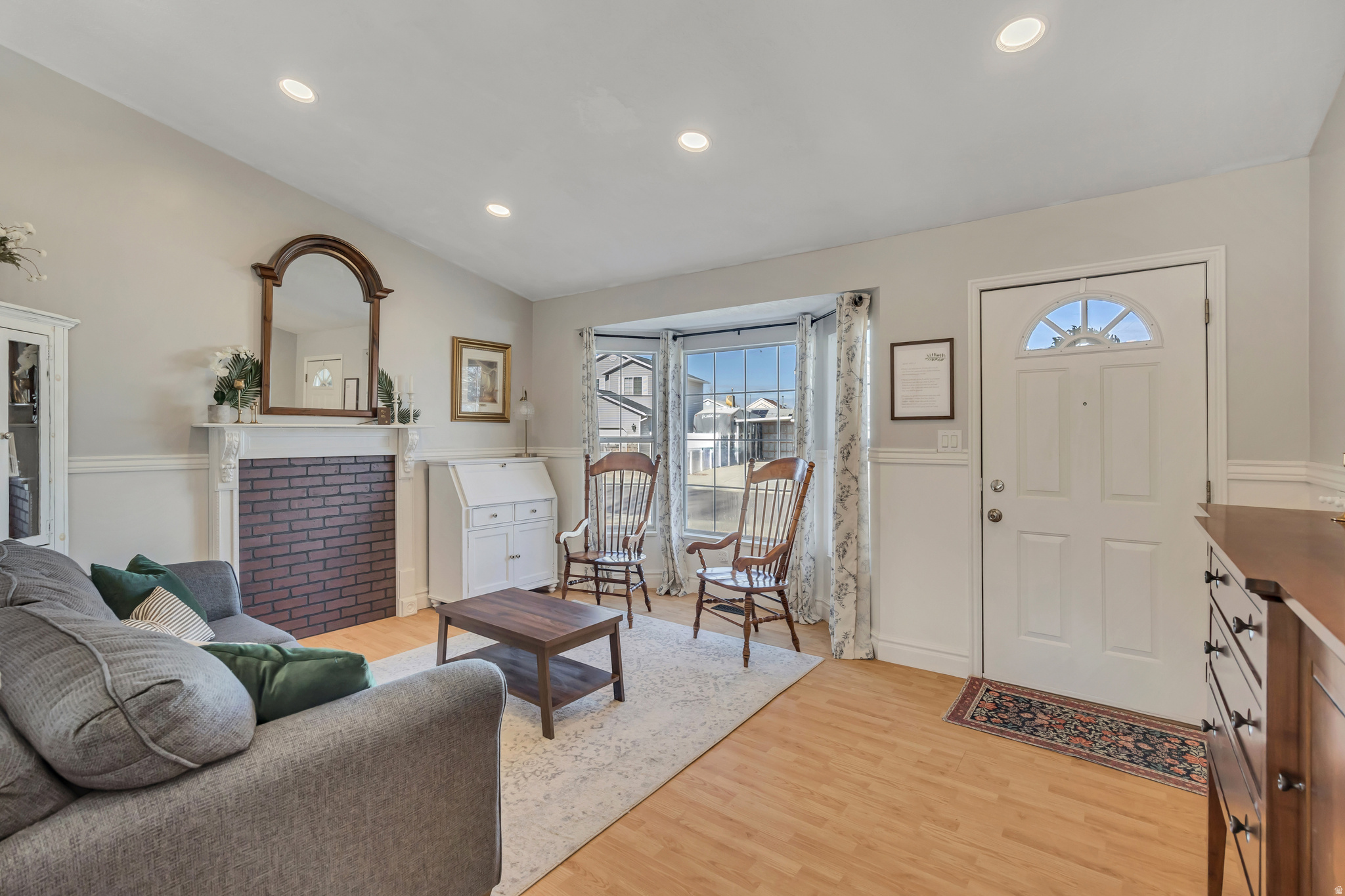 SUNTREE MEADOWS - Residential