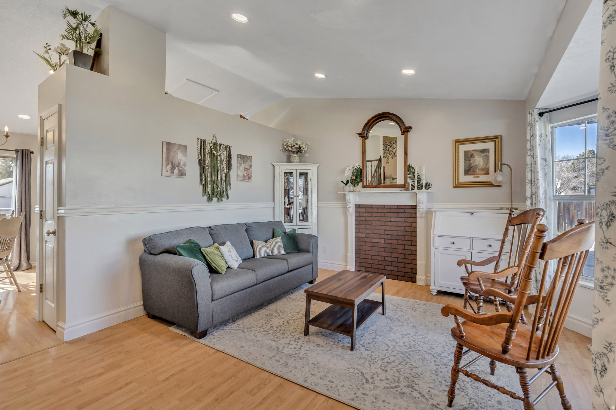 SUNTREE MEADOWS - Residential