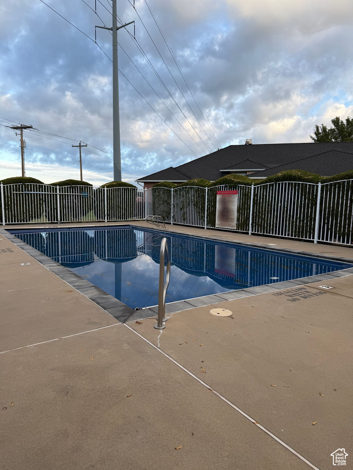 SOUTH POINTE - Residential