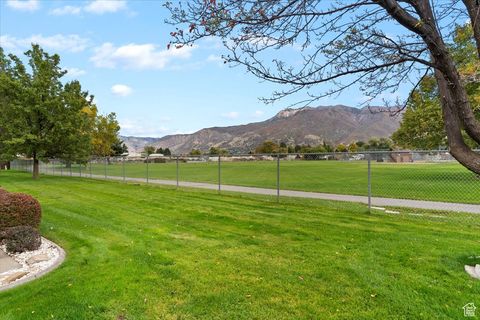 Tiny photo for 5522 S 600 E, Washington Terrace, UT 84405 (MLS # 2117796)