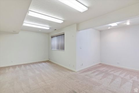 Tiny photo for 5522 S 600 E, Washington Terrace, UT 84405 (MLS # 2117796)