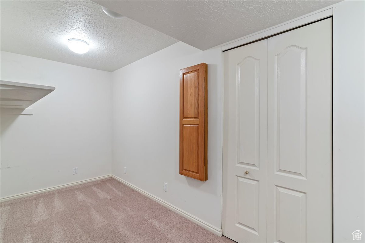 SOUTH POINTE - Residential