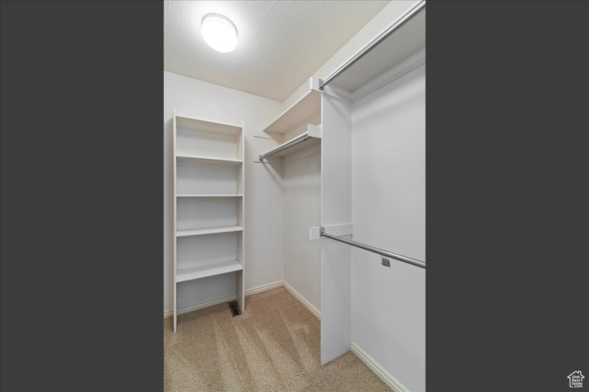 SOUTH POINTE - Residential