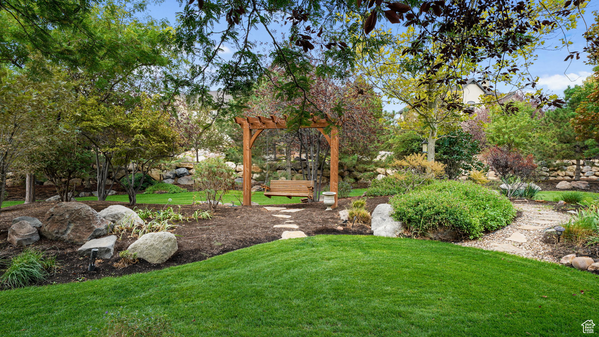 BISON RIDGE - Residential