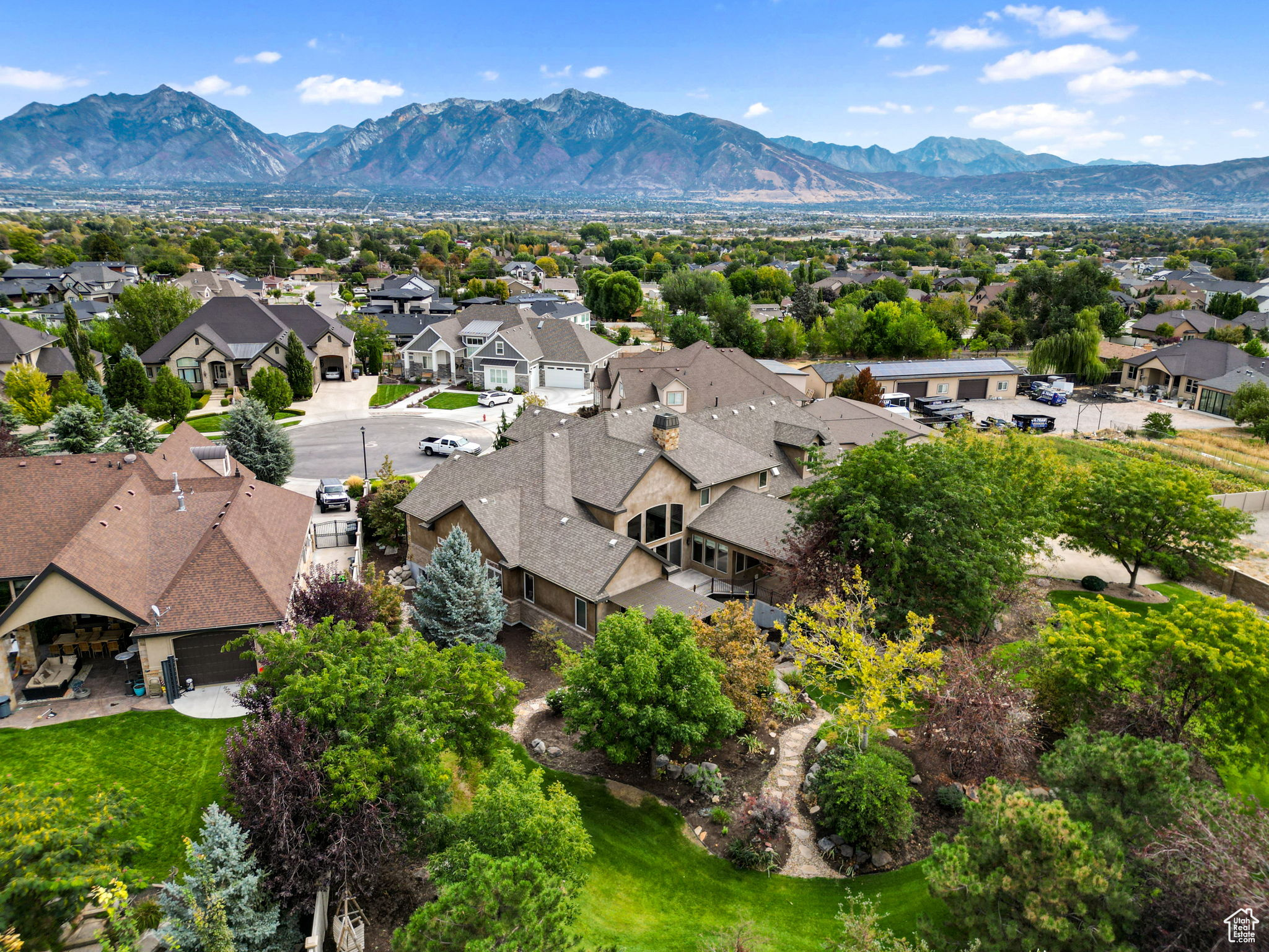 BISON RIDGE - Residential