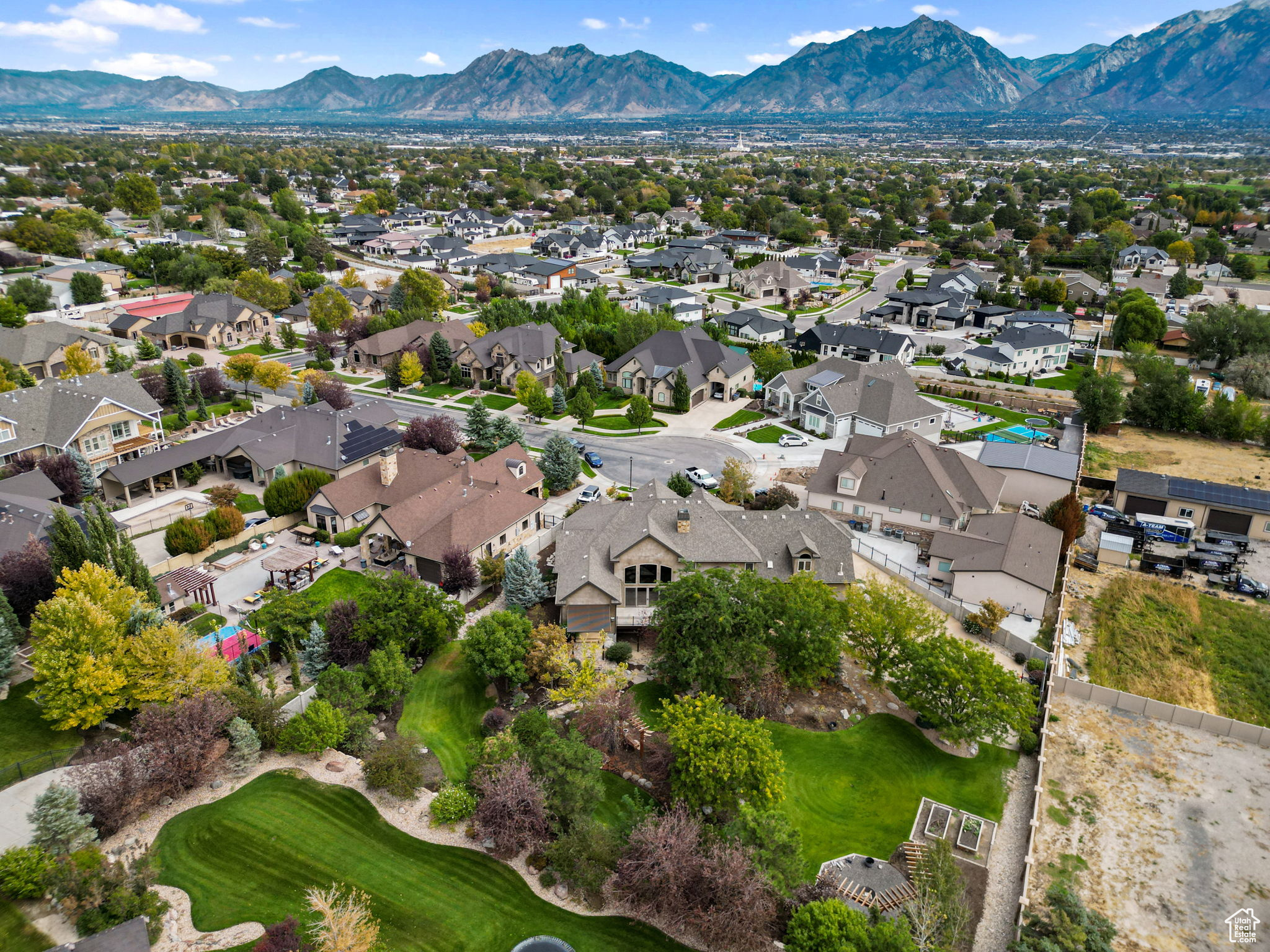 BISON RIDGE - Residential
