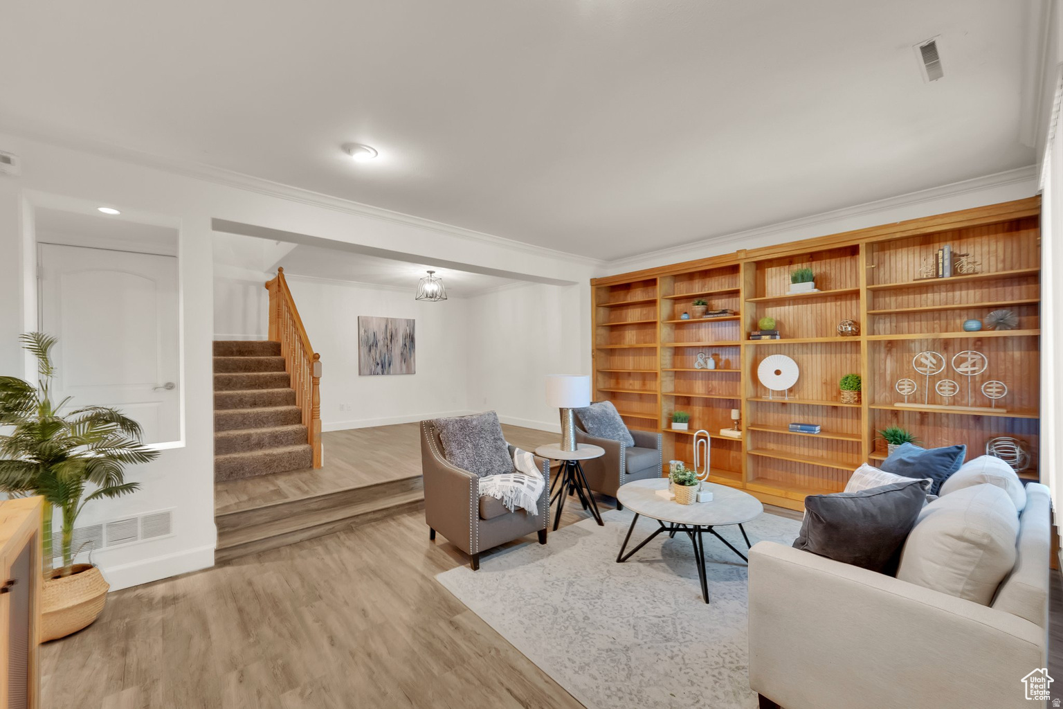 SHADOWBROOK - Residential