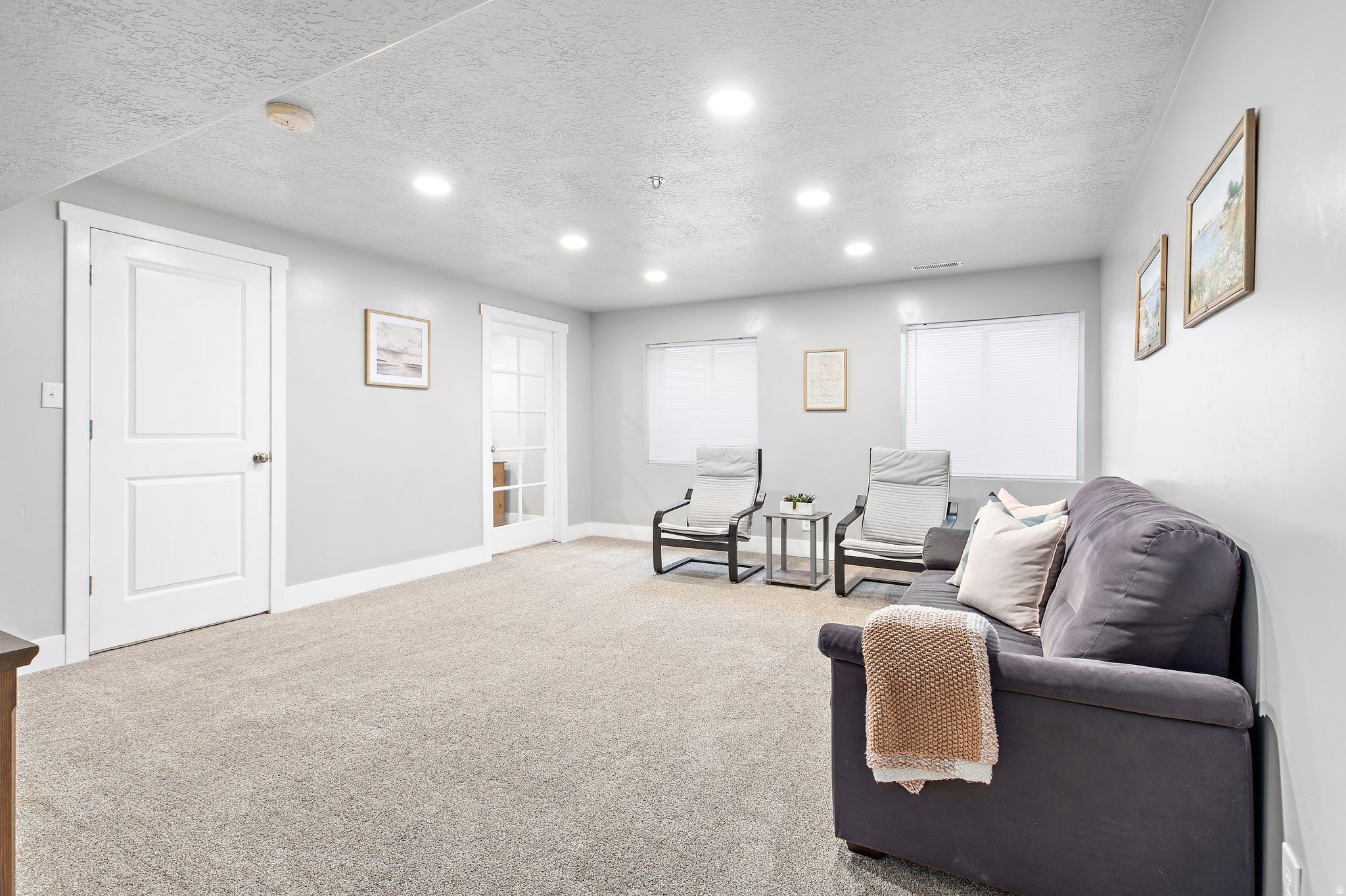 SPANISH VISTA - Residential