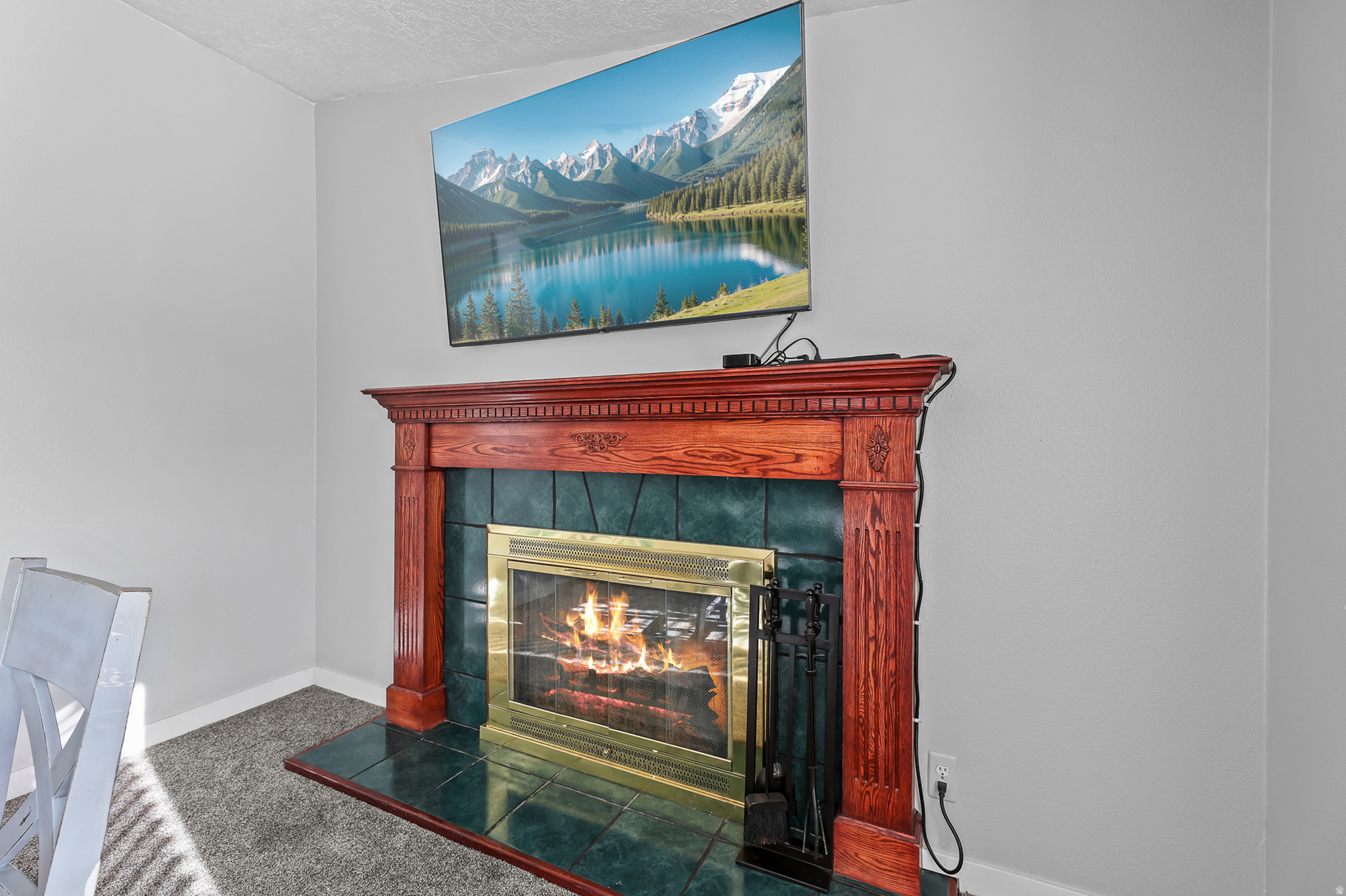 MOUNTAIN VIEW - Residential