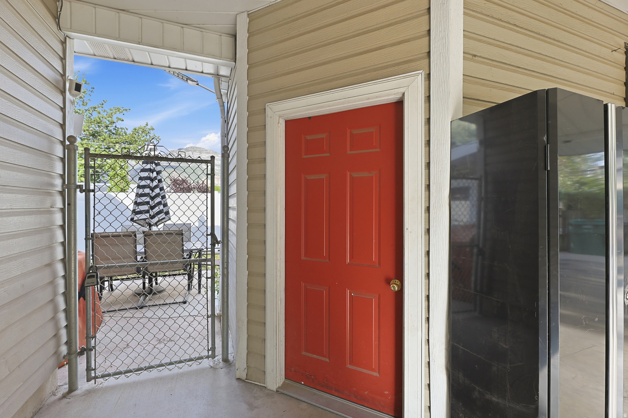 MOUNTAIN VIEW - Residential