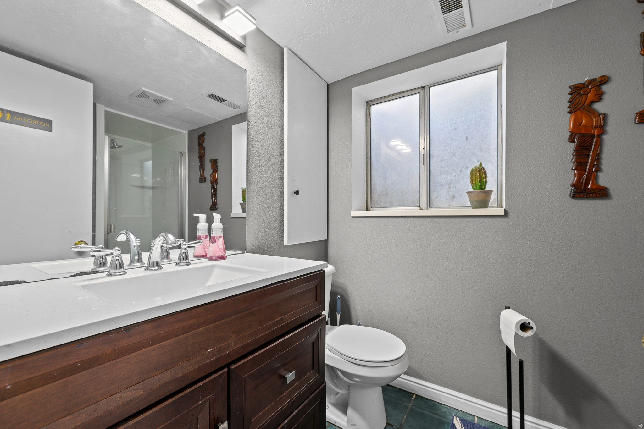 MOUNTAIN VIEW - Residential
